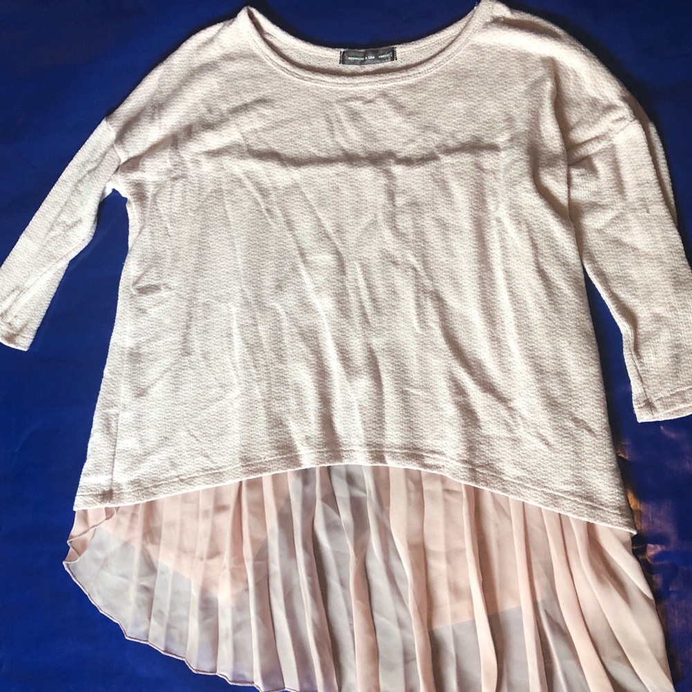 Light Pink Dress Blouse 1/2 Length Sleeves Pleeted